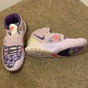 Kyrie Irving, Asia Irving